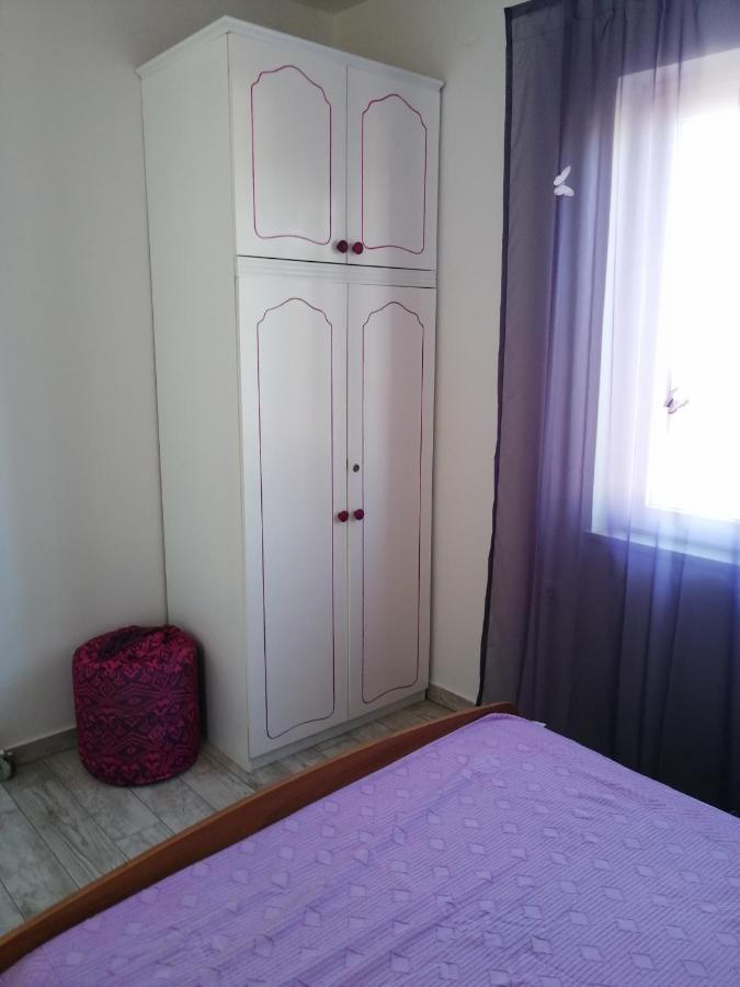Apartmani Nevera Krk Town Exterior foto